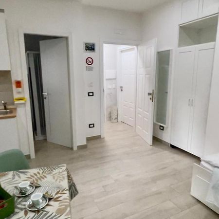 L'Angolo Del Sorriso Naples Extérieur photo